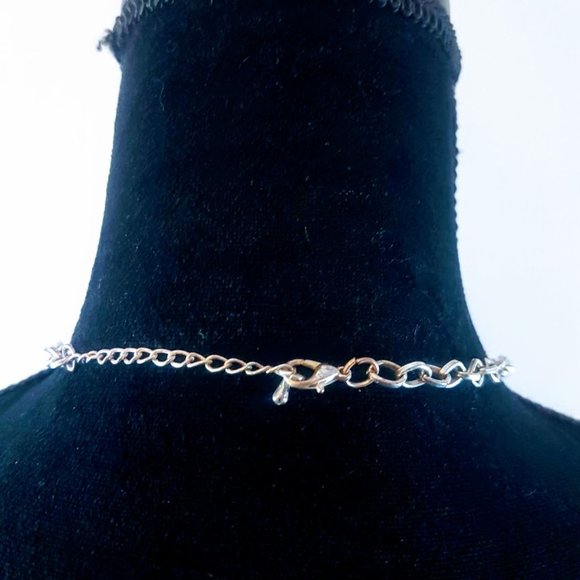 #J4 Silver 9” Triangle Pattern Fashion necklace - Picture 5 of 8